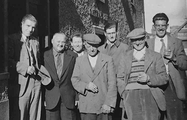 Drinking palls outside the old Phoenix Inn including Tim Moulding and Harry Bellamy (far right). Can anyone name the others?