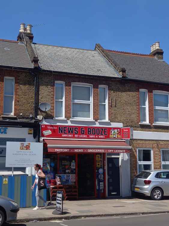 News and Booze 'wine shop' (Image: Nub News)