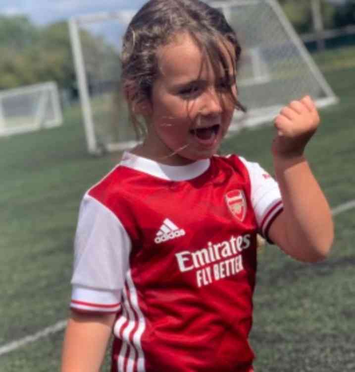 Betty is a Gooner! Betty is the granddaughter of 1980s Arsenal icon Ian Allinson. PICTURE: Betty in her new Arsenal top