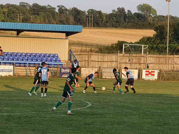 Arlesey Town 0-6 Hendon. CREDIT: @laythy29