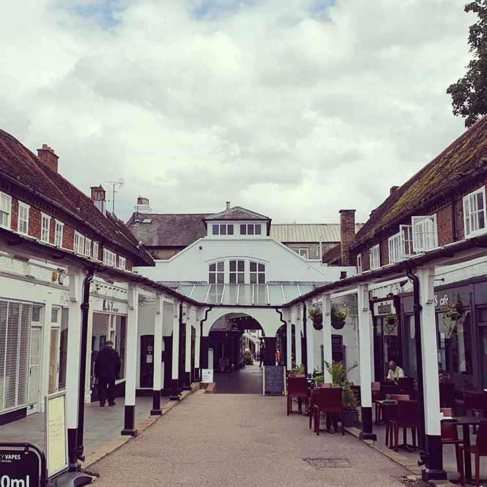 Hitchin breakfast briefing Saturday September 19. CREDIT: Hitchin Nun News instagram