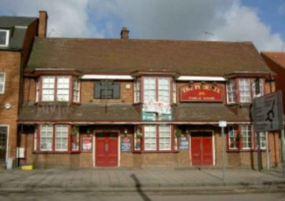 Hitchin's former Venue Bar on Bancroft set to be turned into flats. PICTURE: The Venue when it was called The Phoenix. CREDIT: CAMRA