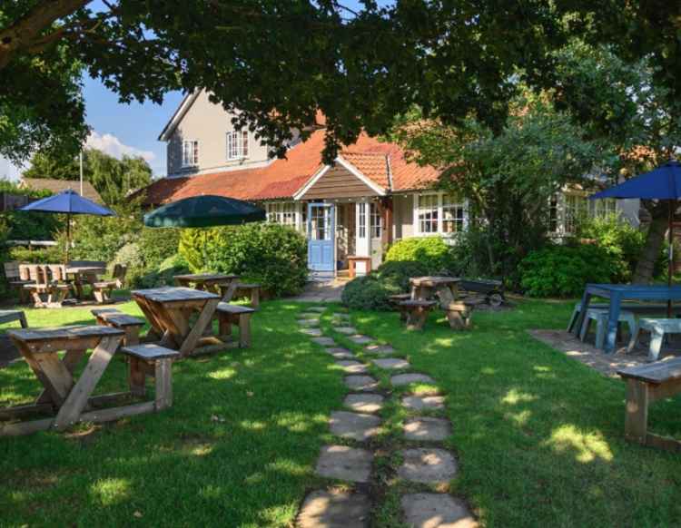 Treat mum to a marvellous Mother's Day lunch from Hitchin's Orange Tree - pre-order for pick up. PICTURE: The beer garden at the Orange Tree. CREDIT: The Orange Tree Facebook page