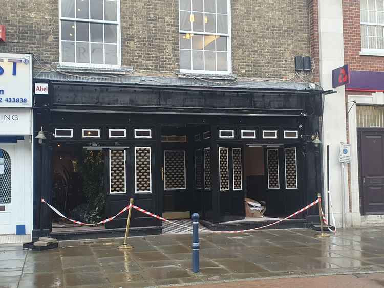 What is replacing Hitchin's former Cafe Rouge? PICTURE: The site of Hitchin's former Cafe Rouge, taken earlier this month. CREDIT: @HitchinNubNews