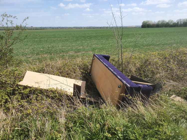 Hitchin: Disgusting fly-tipping continues as investigation launched to find anti-social culprits. PICTURE: Further evidence of fly-tipping discovered by Nub News. CREDIT: @HitchinNubNews