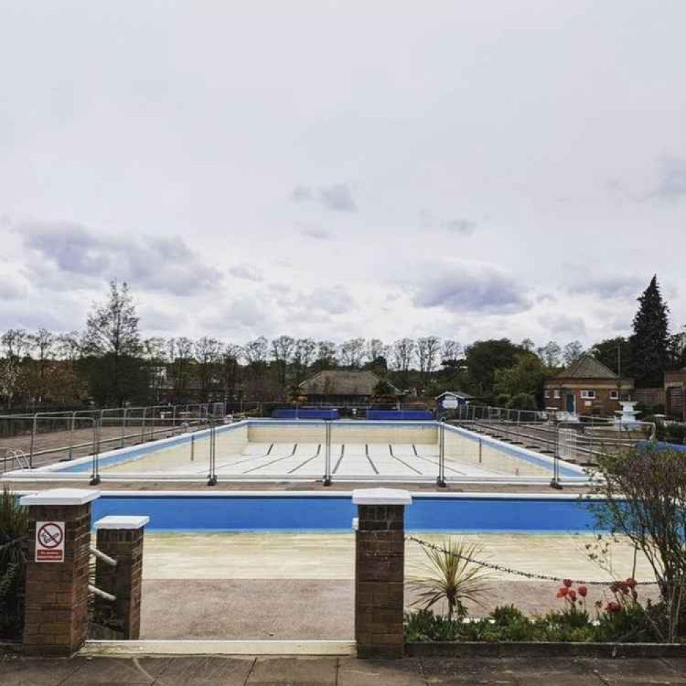 Hitchin: Not long now as our town's outdoor pool starts to fill up ahead of reopening! CREDIT: Hitchin Swimming Centre