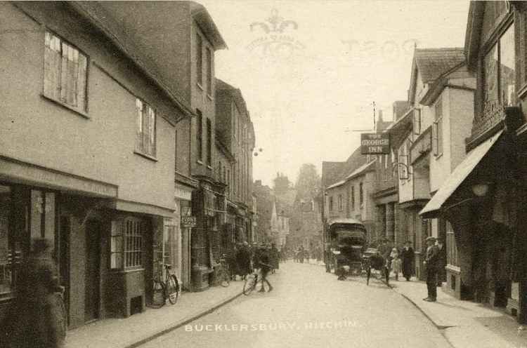 Hitchin: 'Then and Now' - Bucklersbury. PICTURE: A postcard of Bucklersbury taken around 1906. CREDIT: NHDC/North Herts Museum