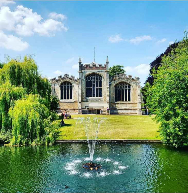 Hitchin: We're nearing 1,000 subscribers to our Friday newsletter - why not sign up and have it delivered straight to your inbox this lunchtime! PICTURE: Hitchin's iconic St Mary's Church. CREDIT: Danny Pearson