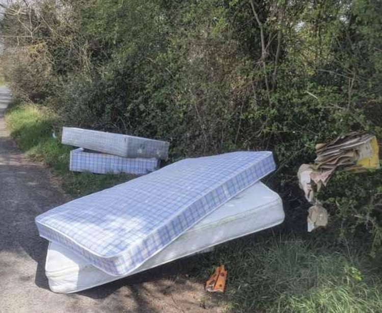 Hitchin: Fly-tipping increases by a staggering 62 per cent across North Herts. PICTURE: Nub News recently reported on disgusting fly-tipping in Pirton. CREDIT: Hitchin Nub News