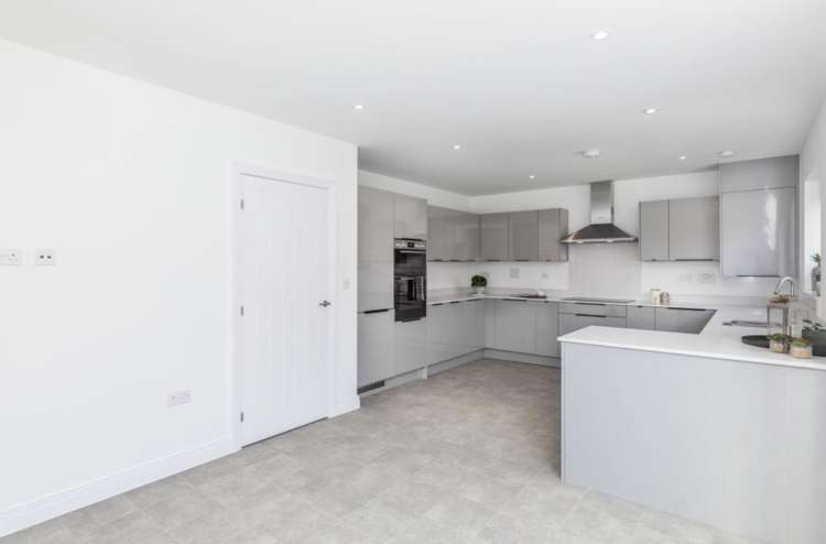 Pick of the week: A beautiful four bedroom family home in Arlesey marketed by Wellington Evans Pick of the week: A beautiful four bedroom family home in Arlesey marketed by Wellington Evans