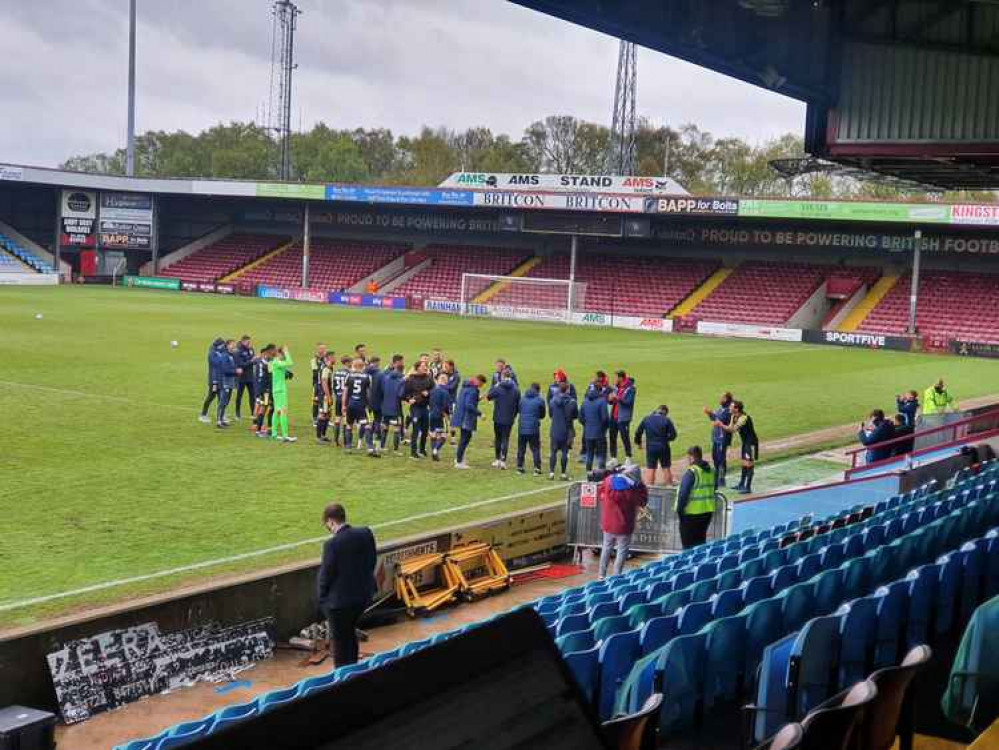 Romain Vincelot is given a guard of honour at the final whistle. CREDIT: @laythy29