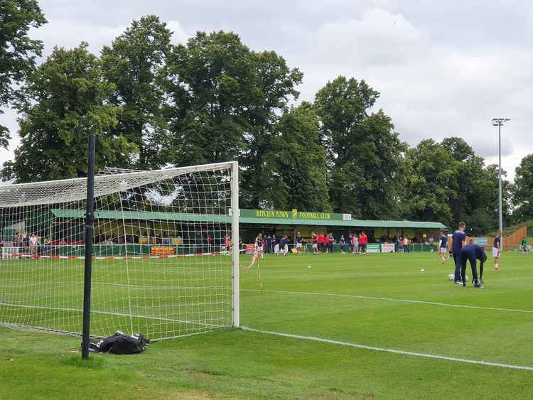 A bumper crowd of 761 turned out to watch the north Herts derby. PICTURE CREDIT: @laythy29