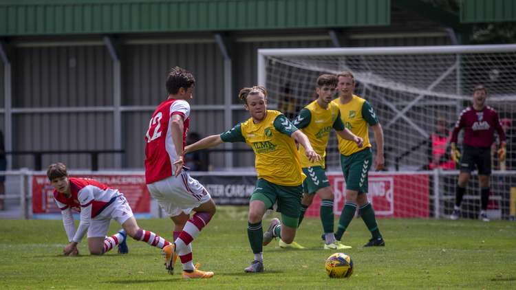 Hitchin Town 2-0 Arsenal U18 - Young Guns GALLERY. PICTURE CREDIT: PETER ELSE