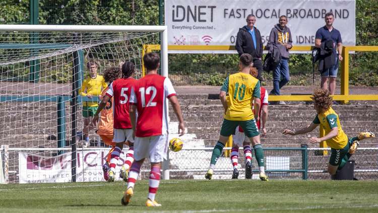 Hitchin Town 2-0 Arsenal U18 - Young Guns GALLERY. PICTURE CREDIT: PETER ELSE