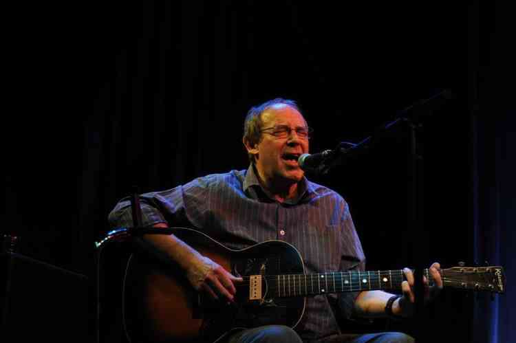 Music legend Dave Kelly supports Landmark music fundraiser