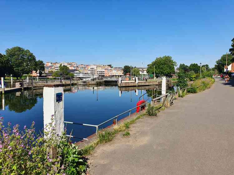 Teddington Lock (credit: Paul Stallard)