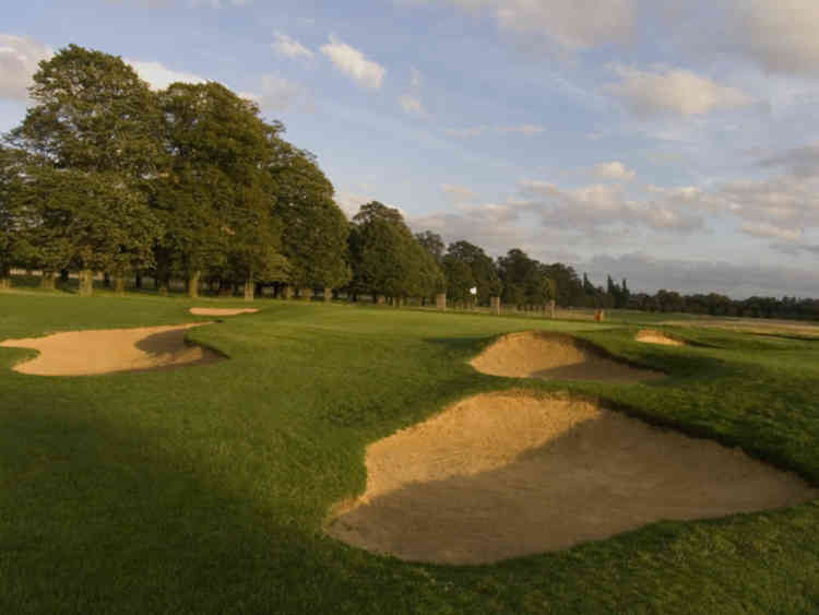 Hampton Court Palace Golf Club