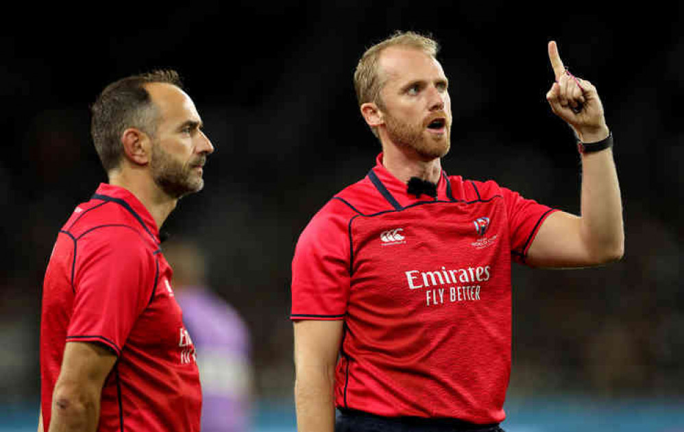 EXCLUSIVE Q and A with International Rugby Referee Wayne Barnes