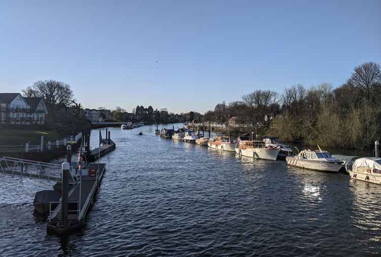 Flats overlook Teddington Lock