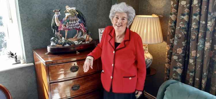 Baroness Betty Boothroyd with her Lawrence of Arabia ornament, one of many items to be auctioned / Credit: Mark Laban, Hansons