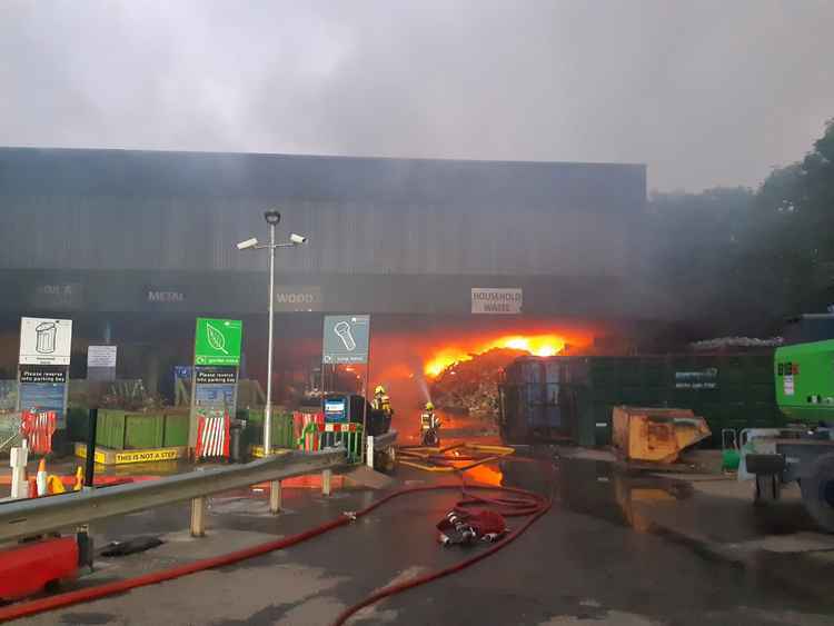 The massive fire at Townmead Road re-use and recycling centre last night (Credit: London Fire Brigade)