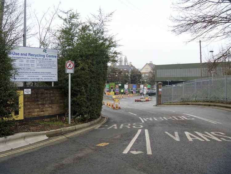 Townmead recycling centre. The Council has now closed this 'until further notice' (Credit: Michael Dibb)