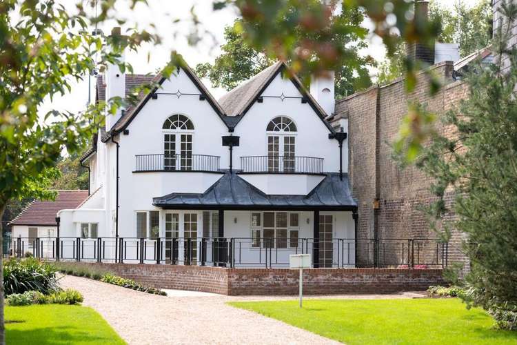 Weir Cottage on Teddington's Broom Road is now available to buy (Image: Knight Frank)