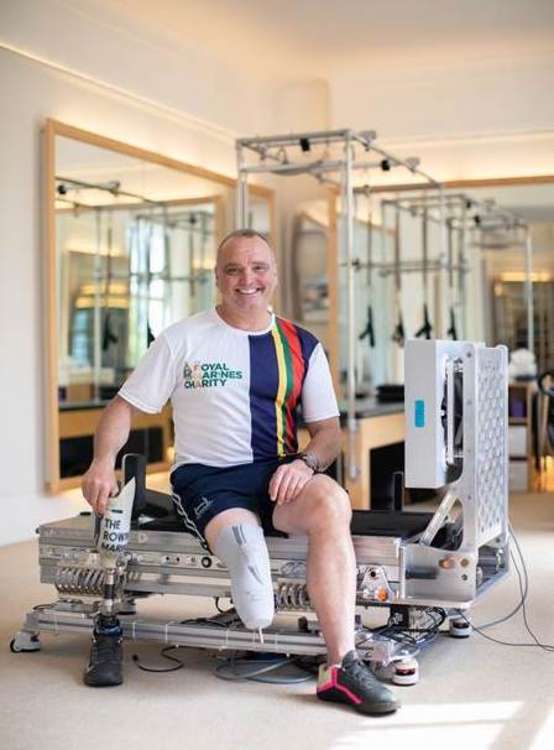 Para-astronaut Lee, who lost his leg in an accident, will be making history