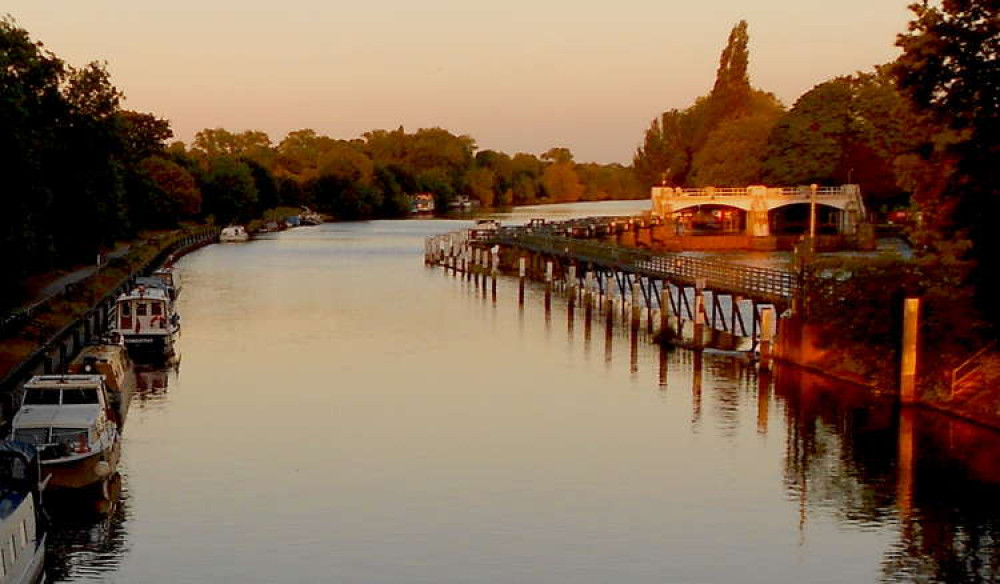 Golden hour at Teddington Weir (Image: Ellie Brown)