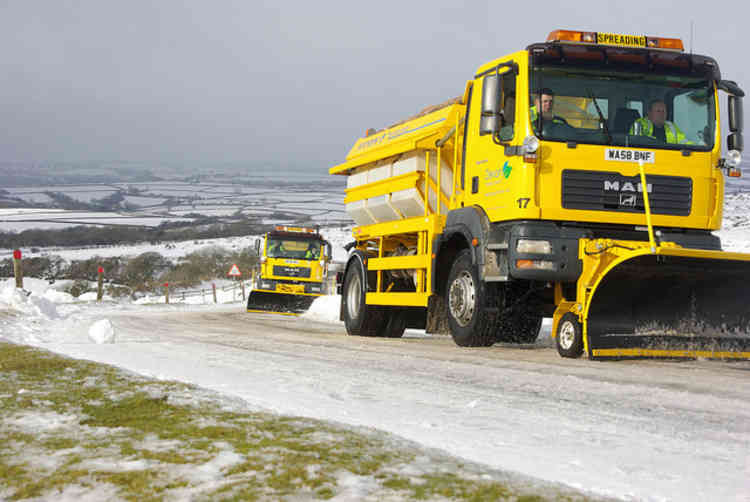 A Devon County Council gritter in the snow. Image courtesy of Devon County Council.