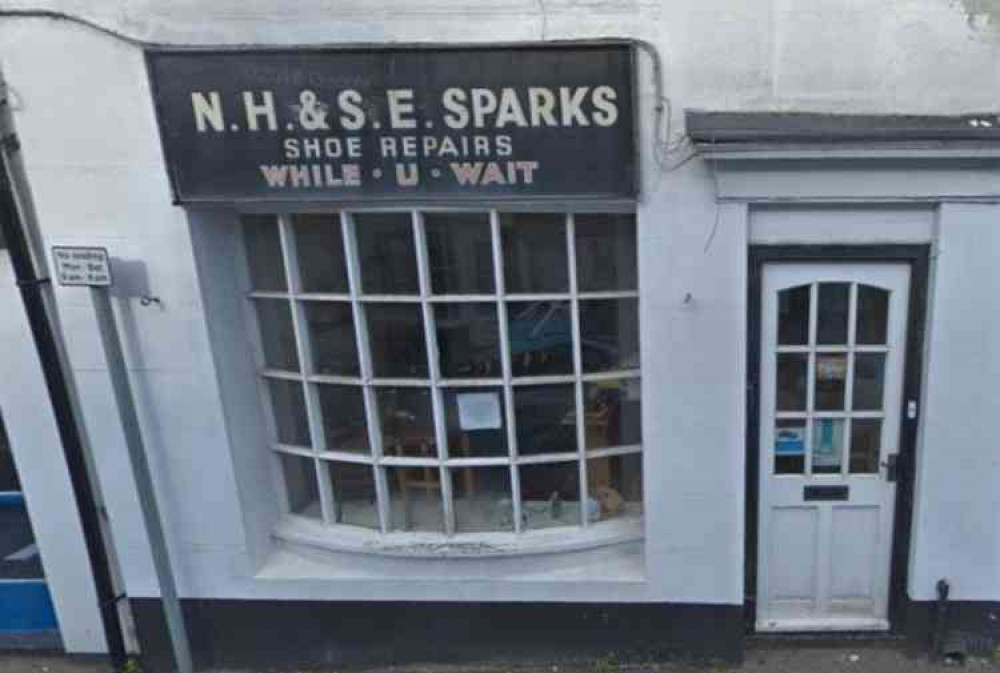 20 New Street, formerly a shoe repair shop