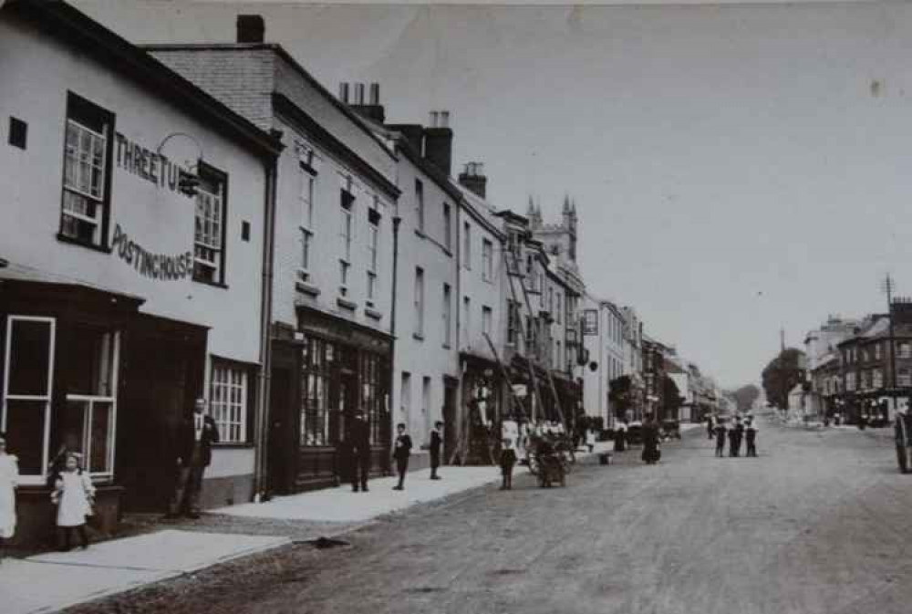 Honiton High Street circa 1910