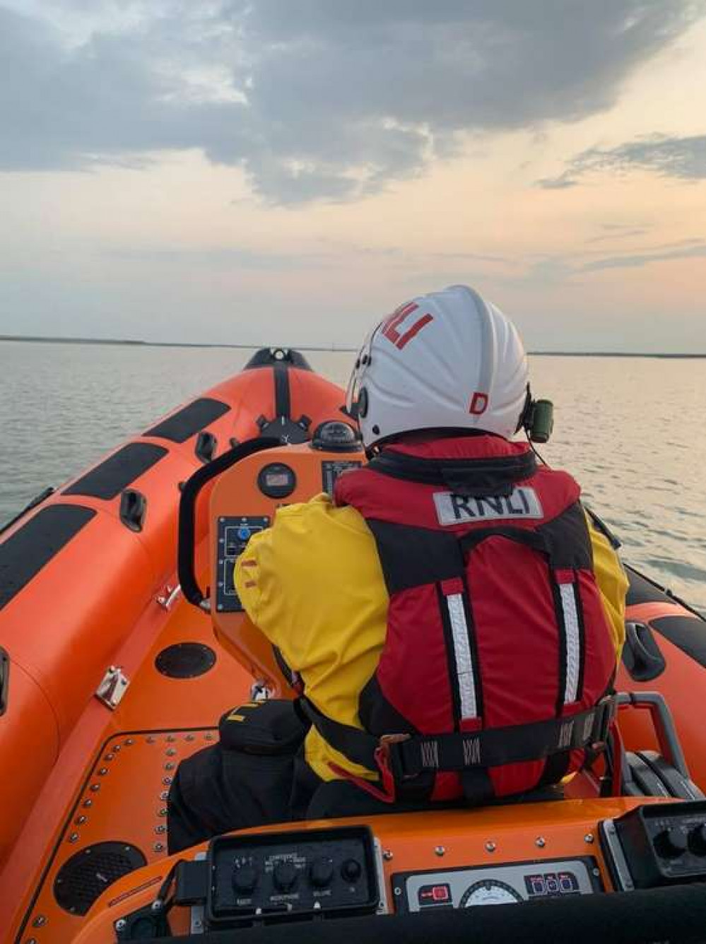 The volunteer crew were called to assess the situation (Credit: Burnham-on-Crouch RNLI)