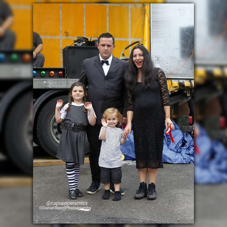 Alun, Natalie, Skylar and Aurelia-Rose were dressed as the Addams family (Photo: Daniel Reed / @DanielReedPhotography)