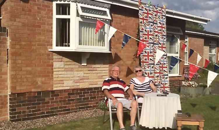 This couple in Willesley Gardens had their house decked out for the day