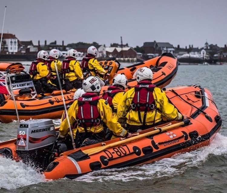 Join the team to save lives at sea (Photo: Burnham-on-Crouch RNLI)