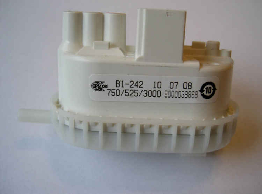 Bosch Pressure Switch Sensor B1 242 10 07 08 750 525 3000 