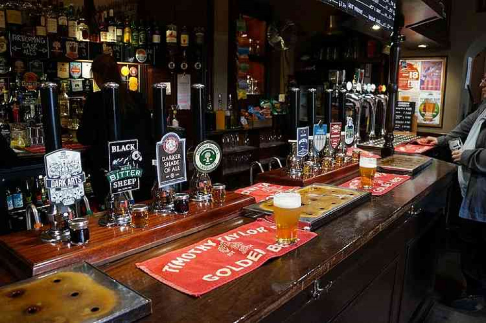 Stock image of pub bar. Picture courtesy of Ian S.