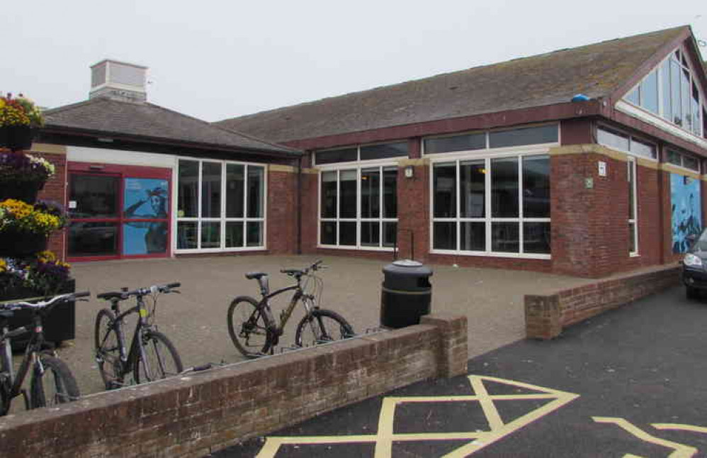 Sidmouth Swimming Pool. Image courtesy of Jaggery.