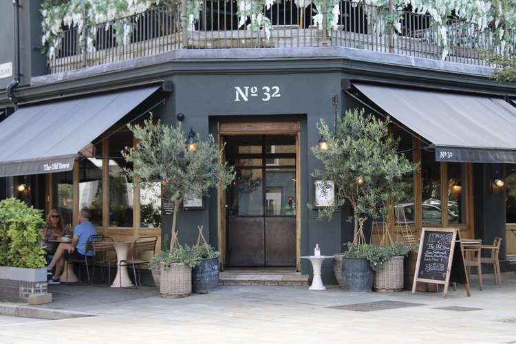 The owners of No. 32 Clapham Old Town hope to open a new bar called Little Sister on Battersea Rise (Image: Issy Millett, Nub News)