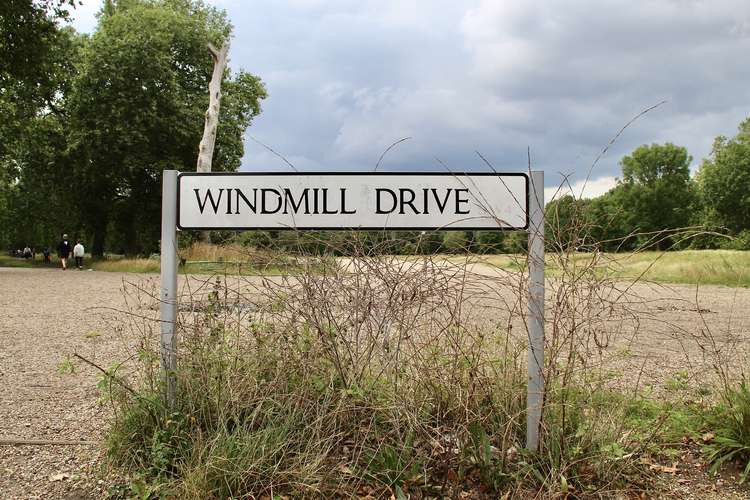 Windmill Drive, which runs across Clapham Common, was closed to cars on a trial basis (Image: Issy Millett, Nub News)