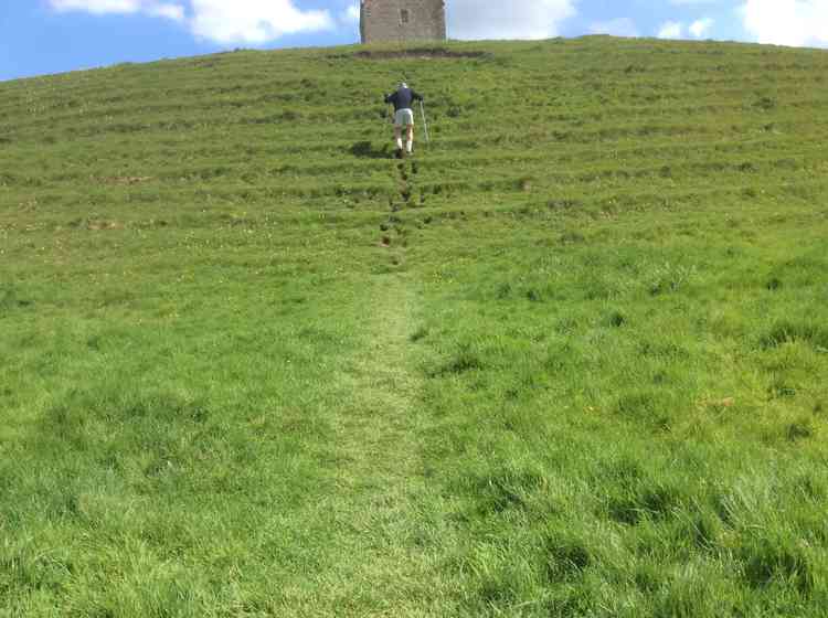 Mike Kelham climbs to the top