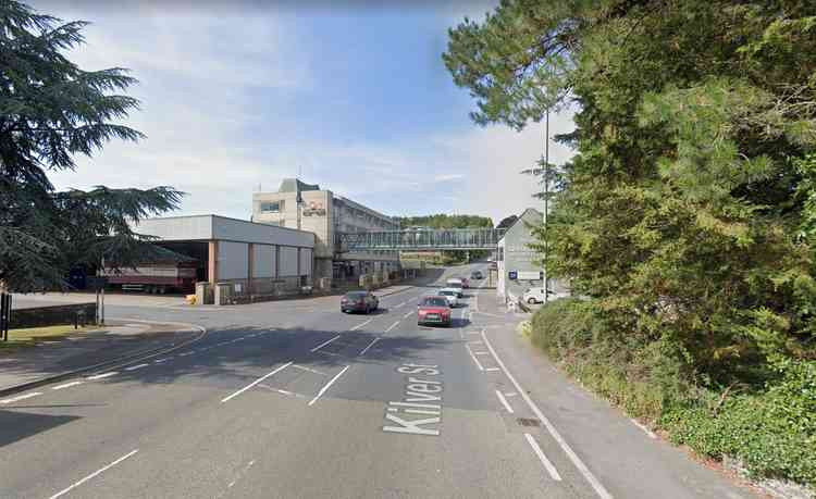 There are set to be temporary traffic lights at the junction of Kilver Street and Town Lane next week (Photo: Google Street View)