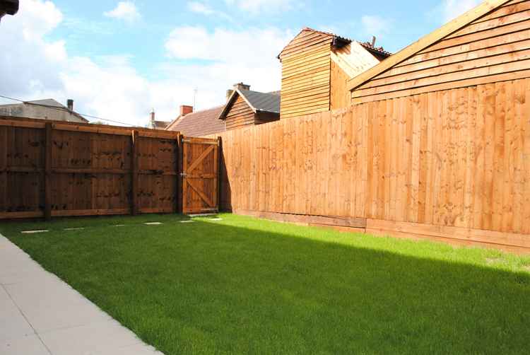 Three-bedroom house in Garston Street