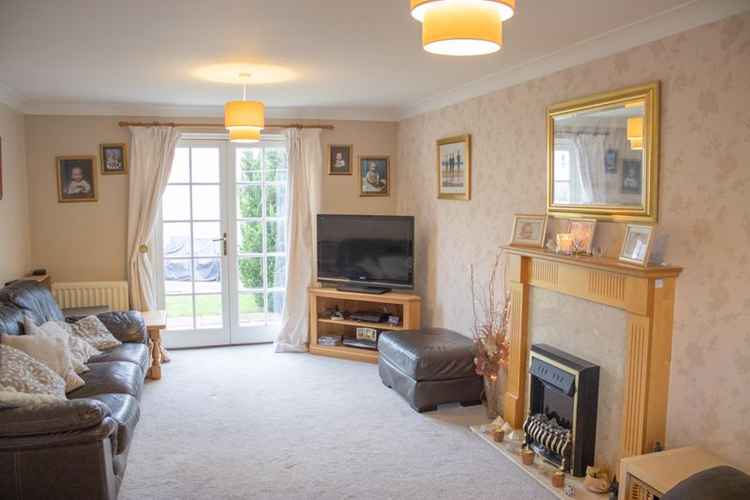 Four-bedroom detached home in Walnut Grove