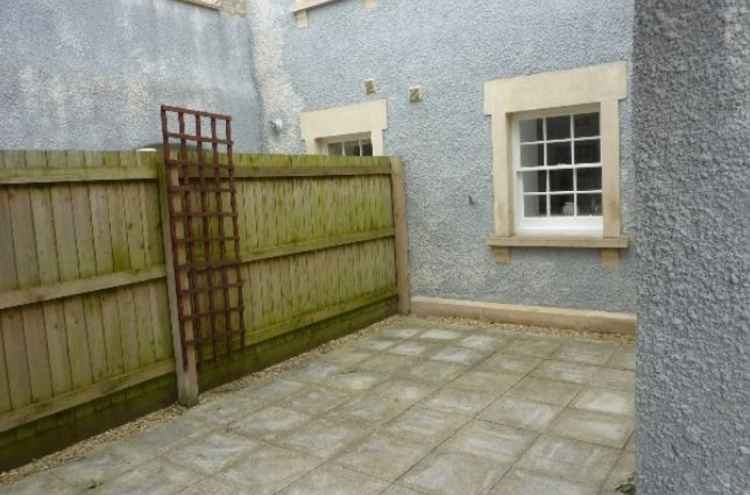 Two-bedroom townhouse in West End Court