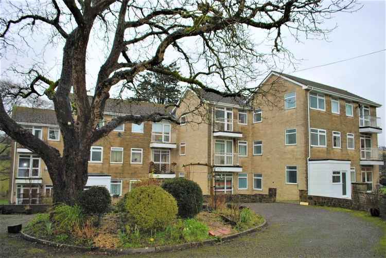 Two-bedroom apartment in Western Court