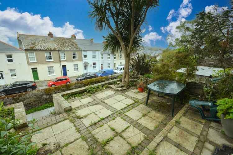 The courtyard. Credit: Lewis Haughton Wills.