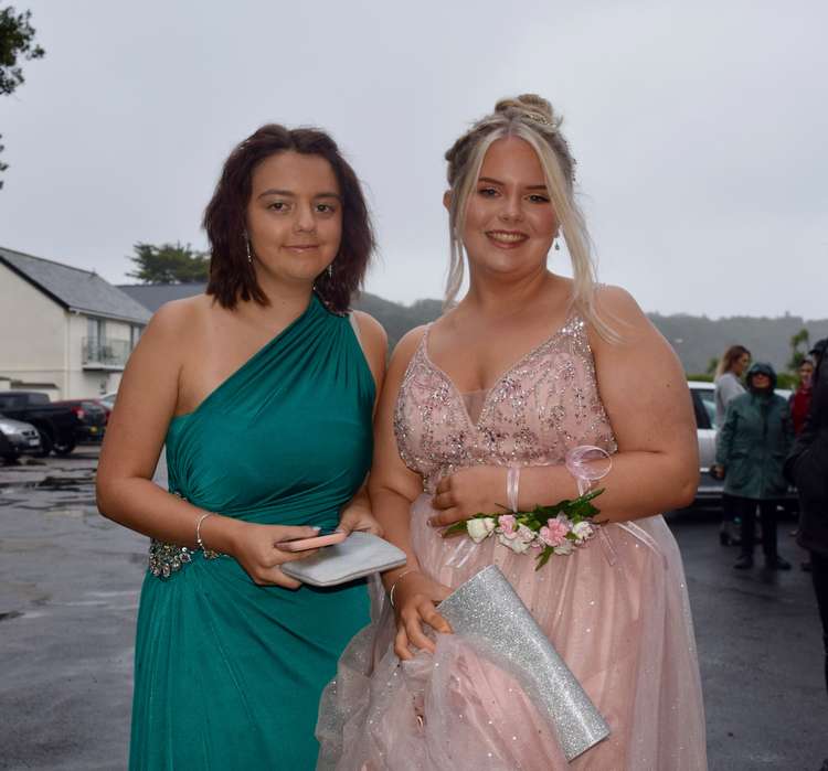 Penryn College's class of 2021 enjoy memorable school prom.