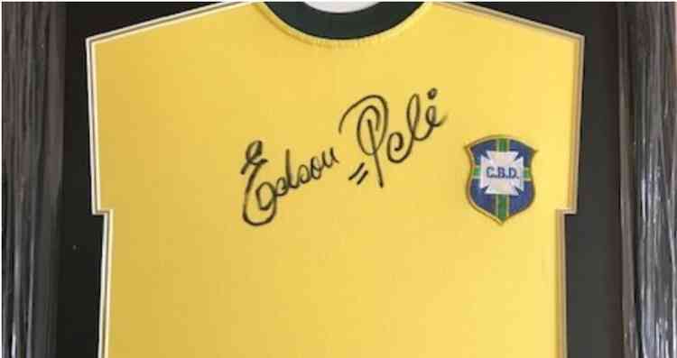 Pele Shirt up for auction Pele Shirt up for auction